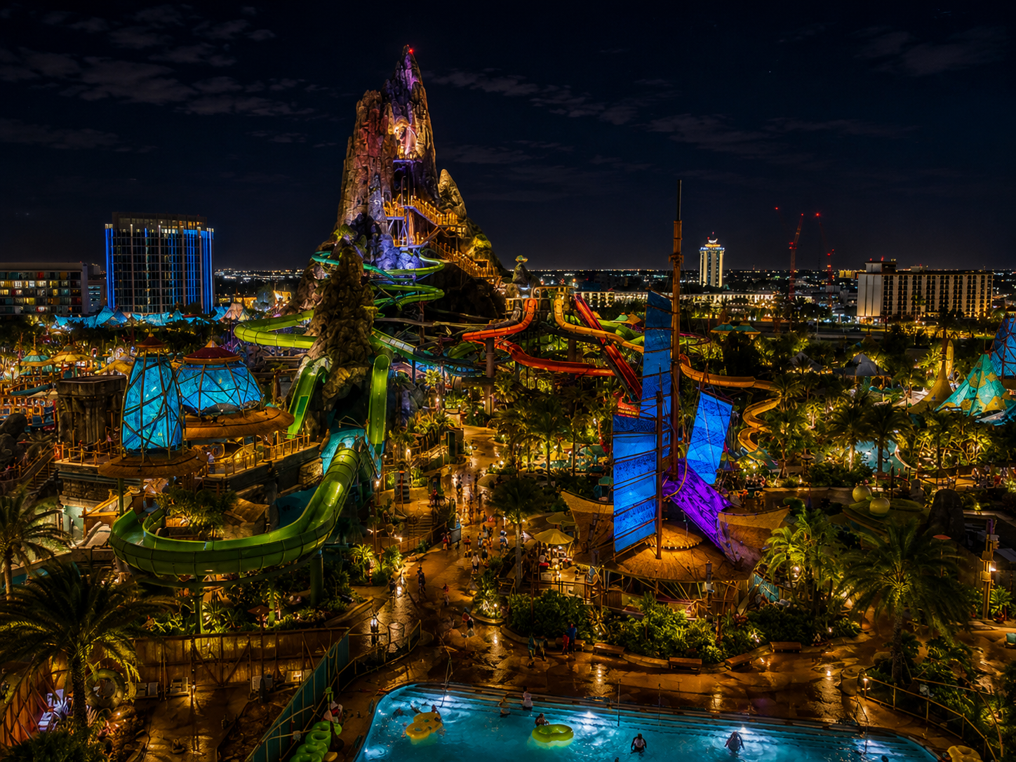 Vulcao Krakatau do Volcano Bay com cachoeiras